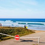 surfing bretagne in august