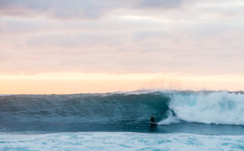 Algarve: 3 meter+ waves with 18 seconds swell portugal big wave