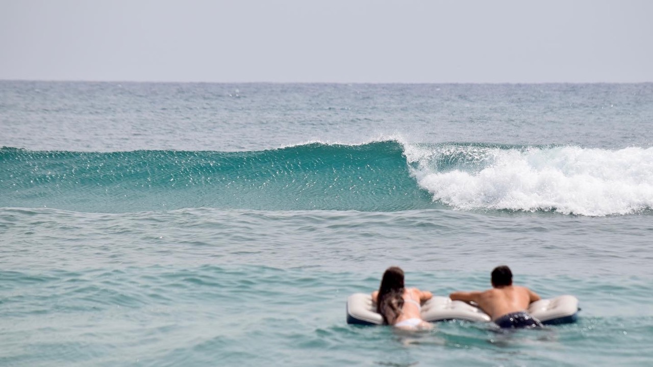 waves sardinia