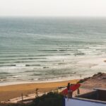 surfen Marokko louis-hansel-I5xyhnFfSDg-unsplash Large