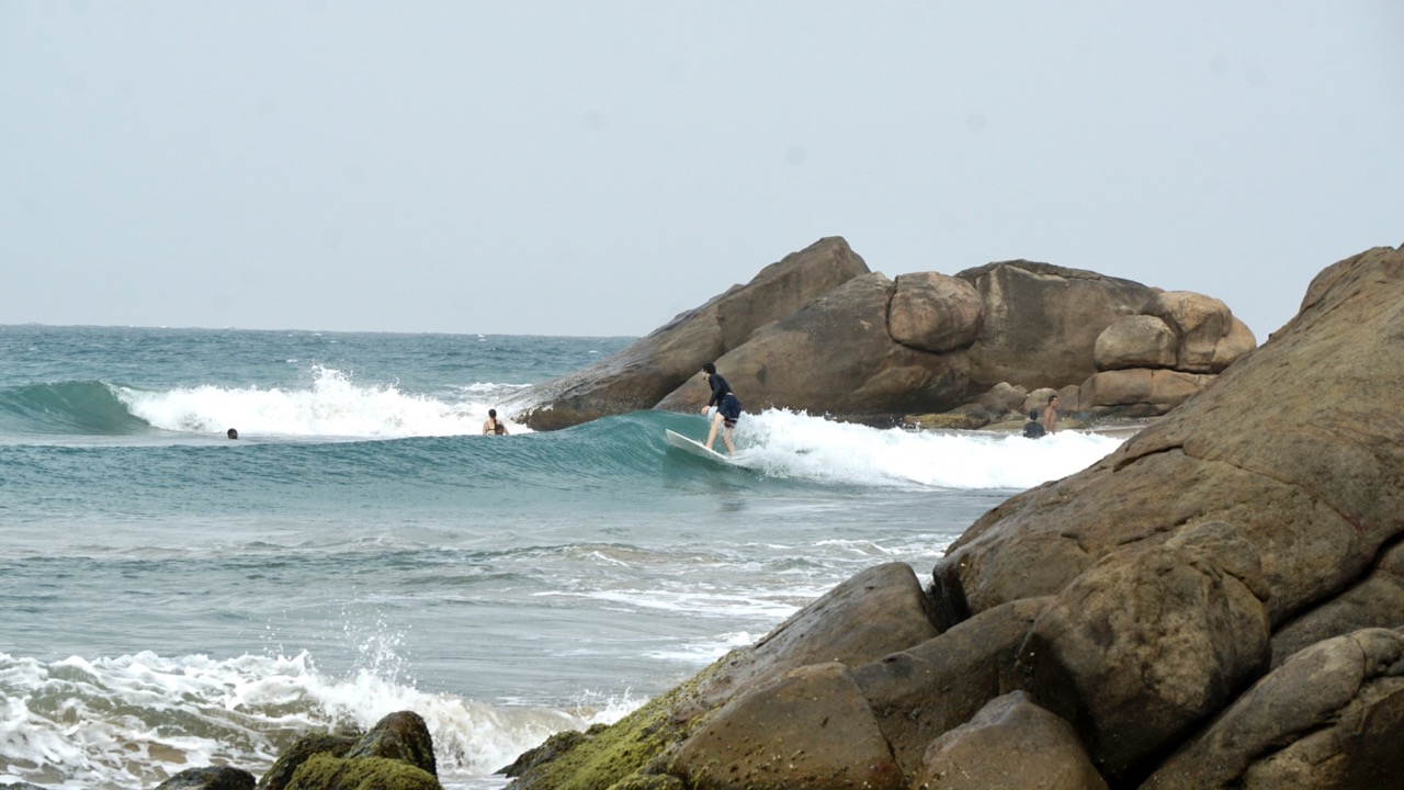 pottuvil surf