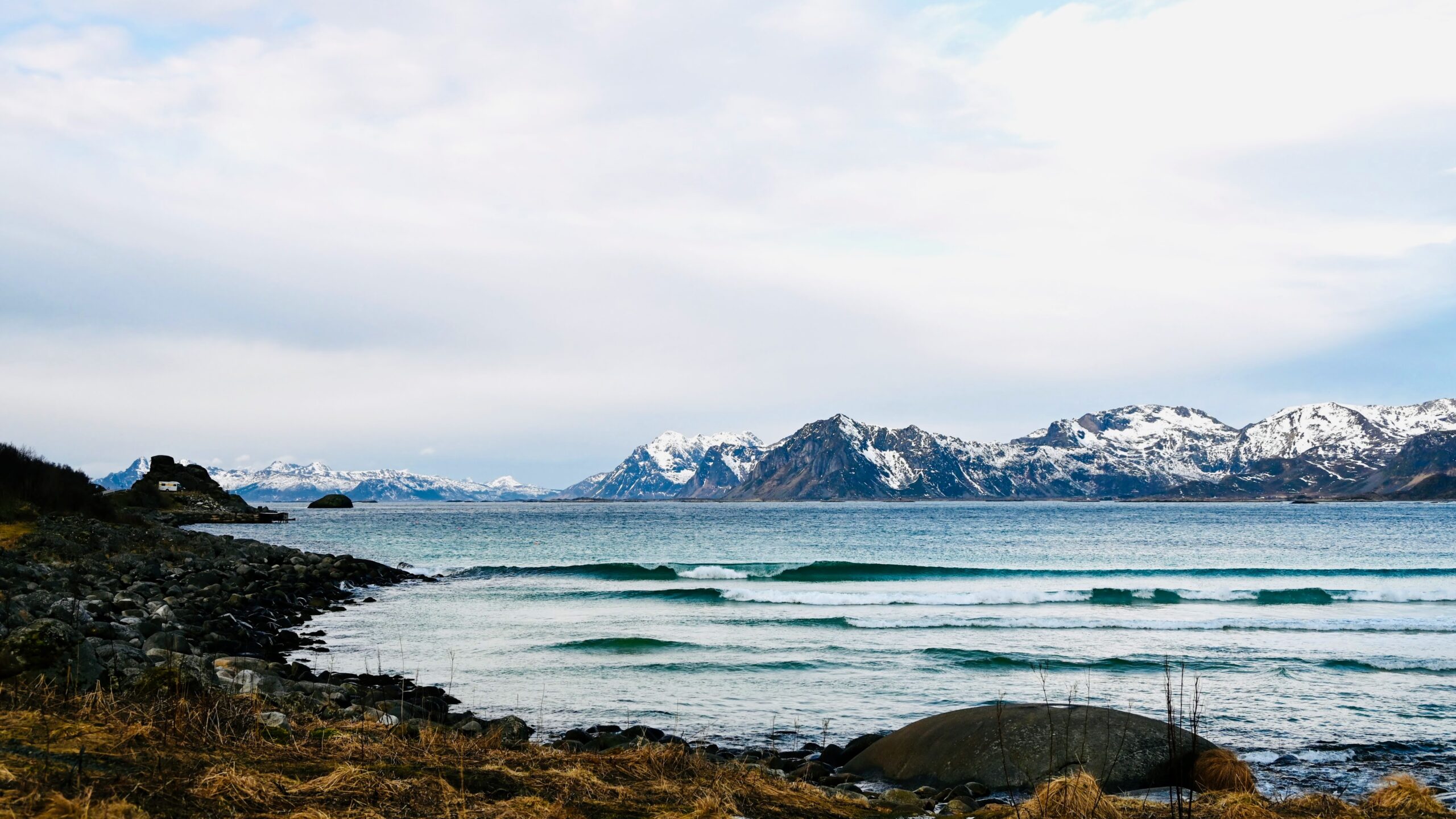surfspot lofoten unknown
